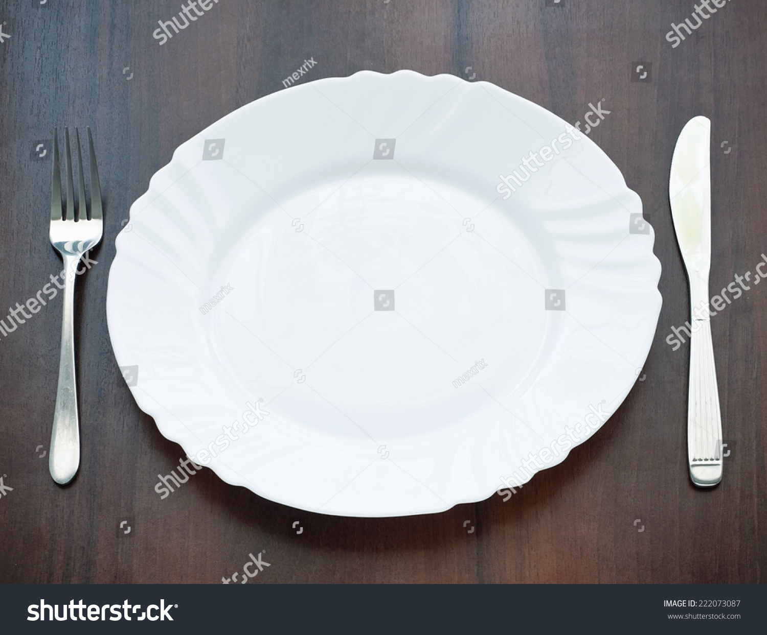 ceramic plate knife fork