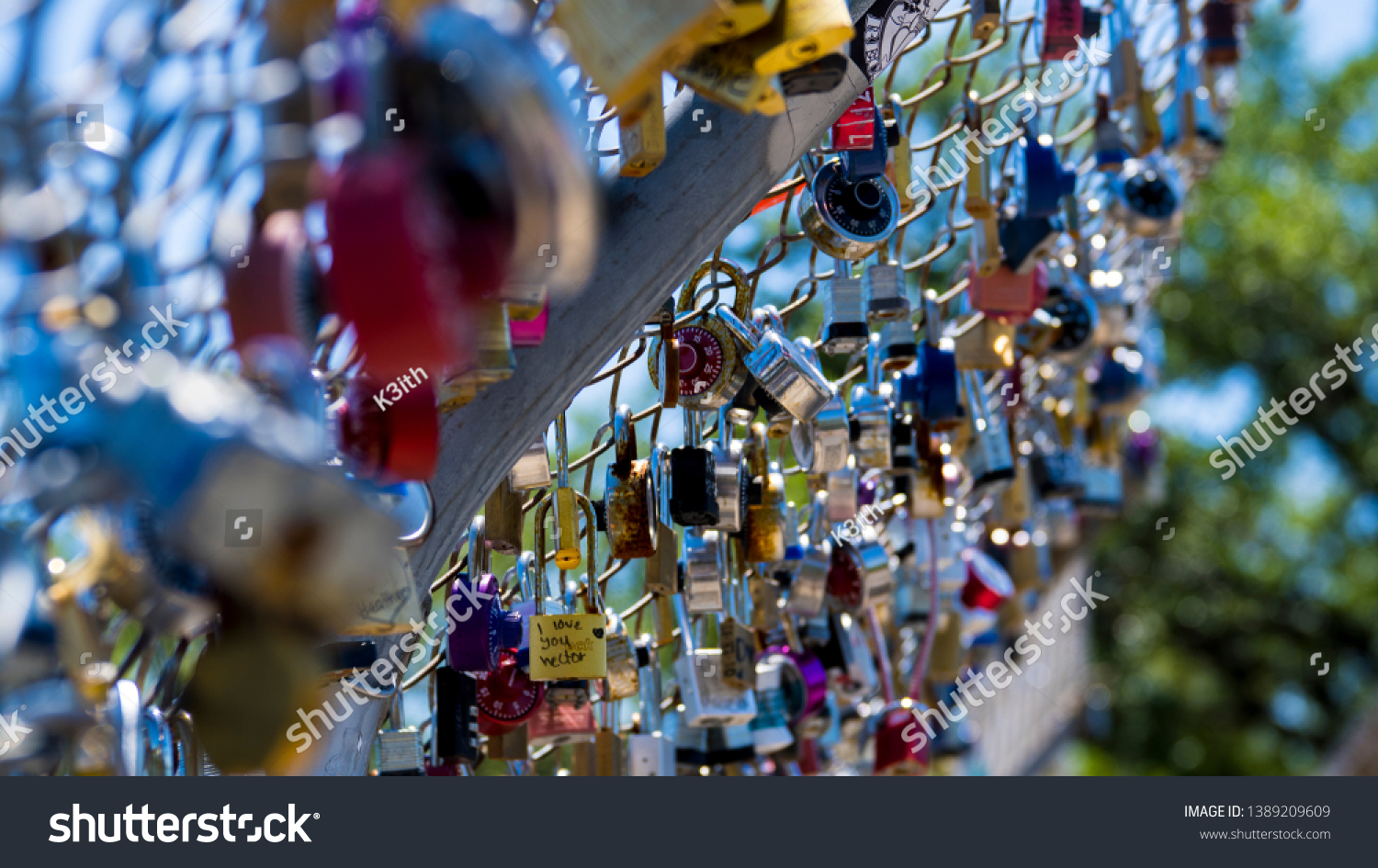 Chain Link Fence Padlocks Stock Photo 1389209609 | Shutterstock