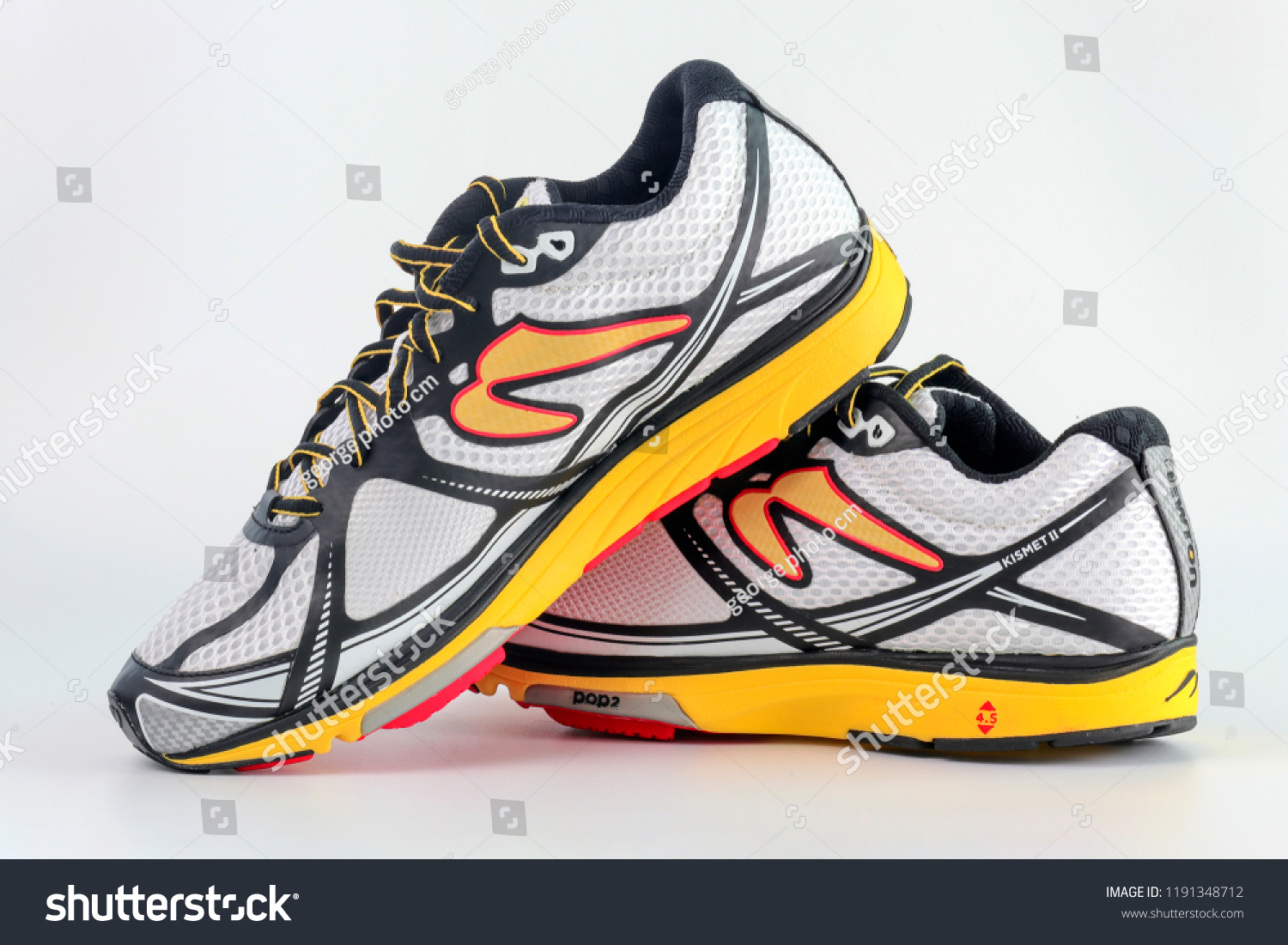 newton kismet running shoes