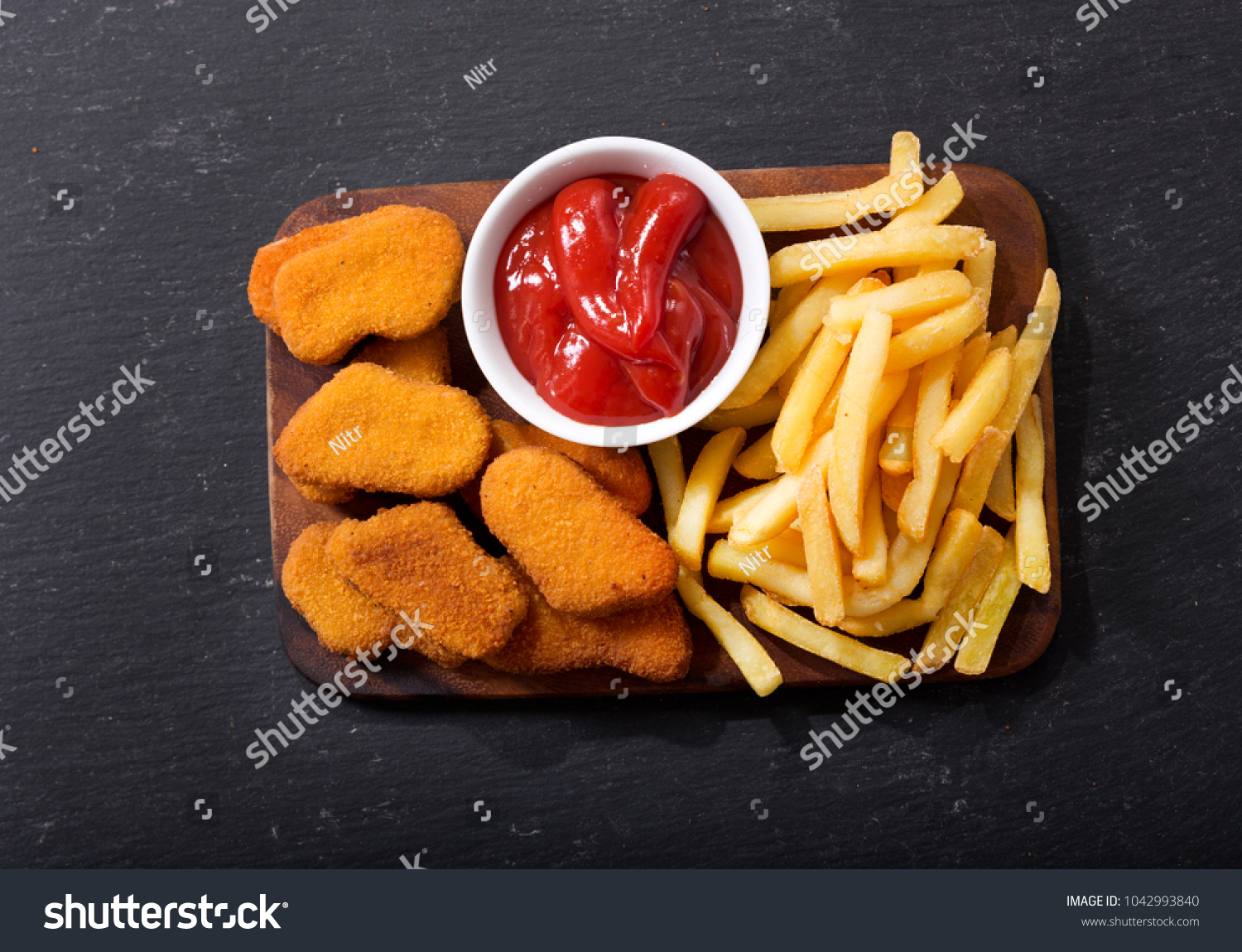 42,919 Fried chicken nuggets Images, Stock Photos & Vectors | Shutterstock