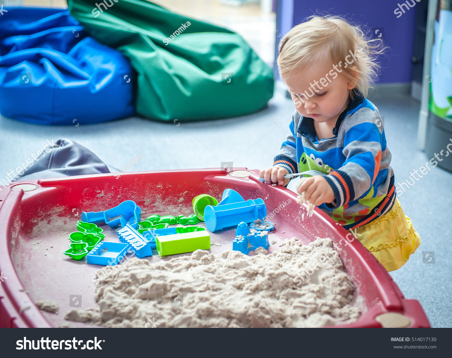 kinetic sand play table