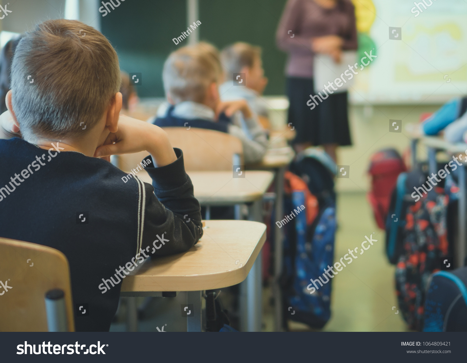 3,848 Children blackboard back view Images, Stock Photos & Vectors ...