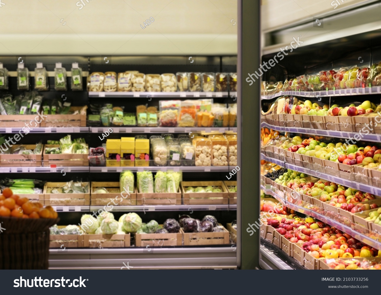 Choosing Food Shelf Supermarketvegetables Grocery Sectiongrocery Stock Photo