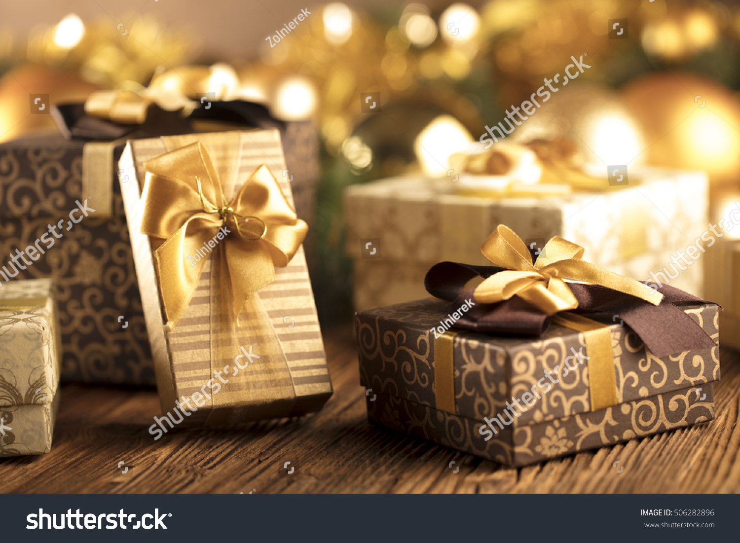 Aesthetic Christmas Pictures Presents - Largest Wallpaper Portal