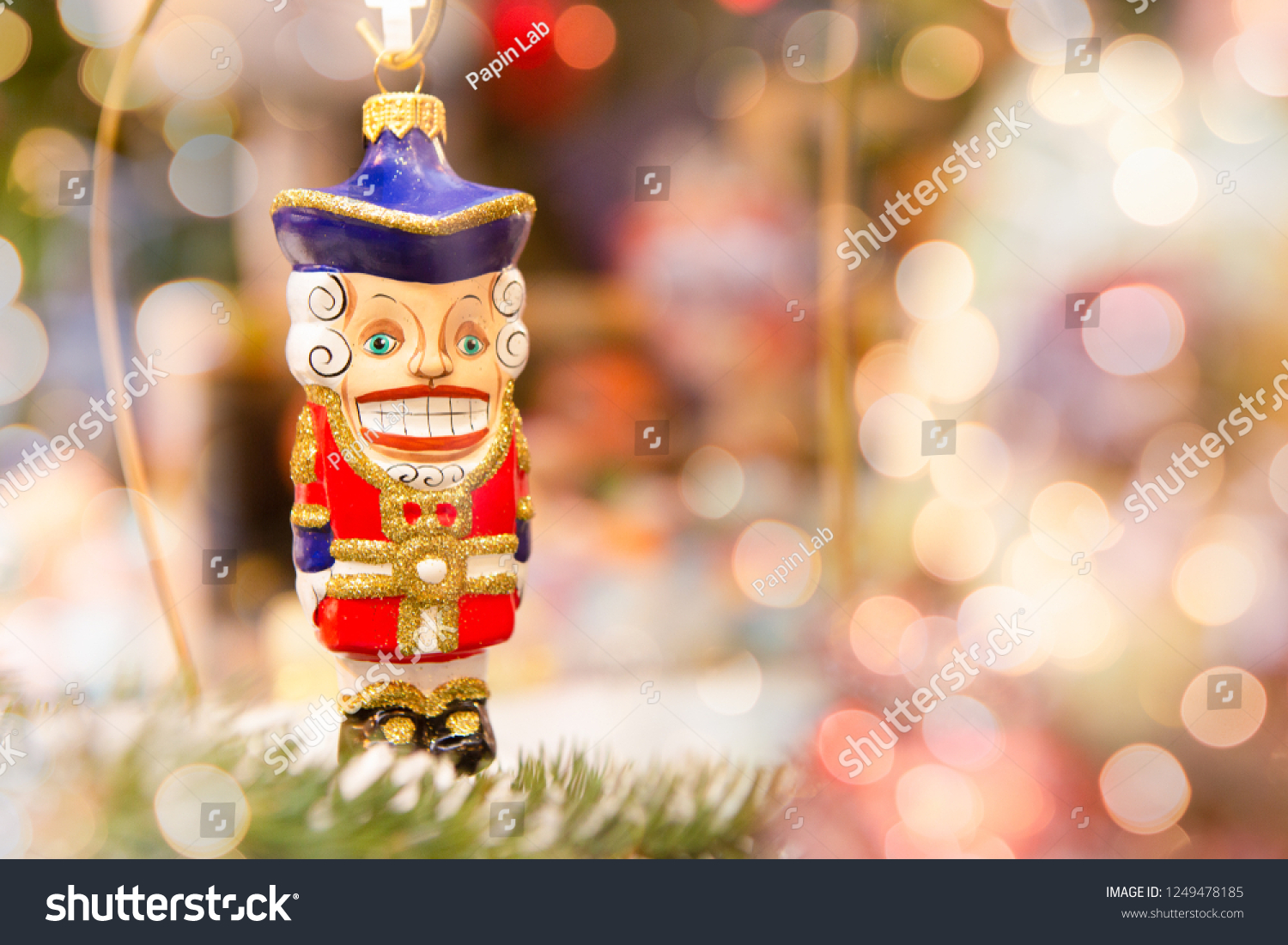 nutcracker soldier tree decoration