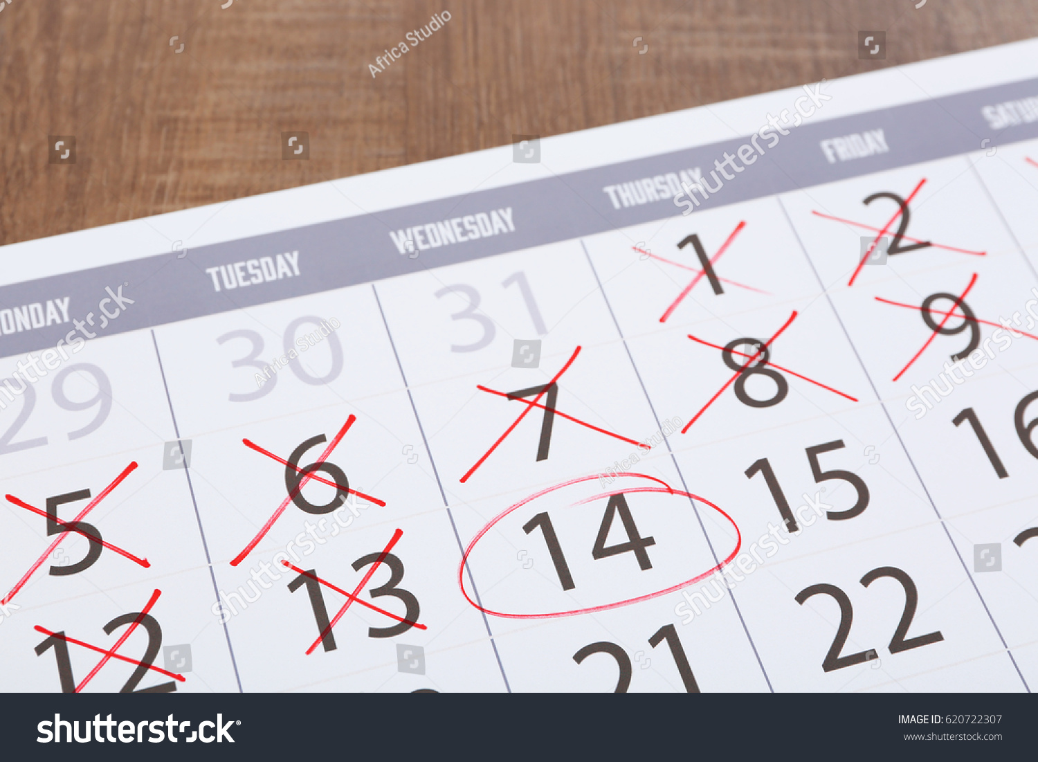 Circled Date Calendar Close Stock Photo 620722307 | Shutterstock