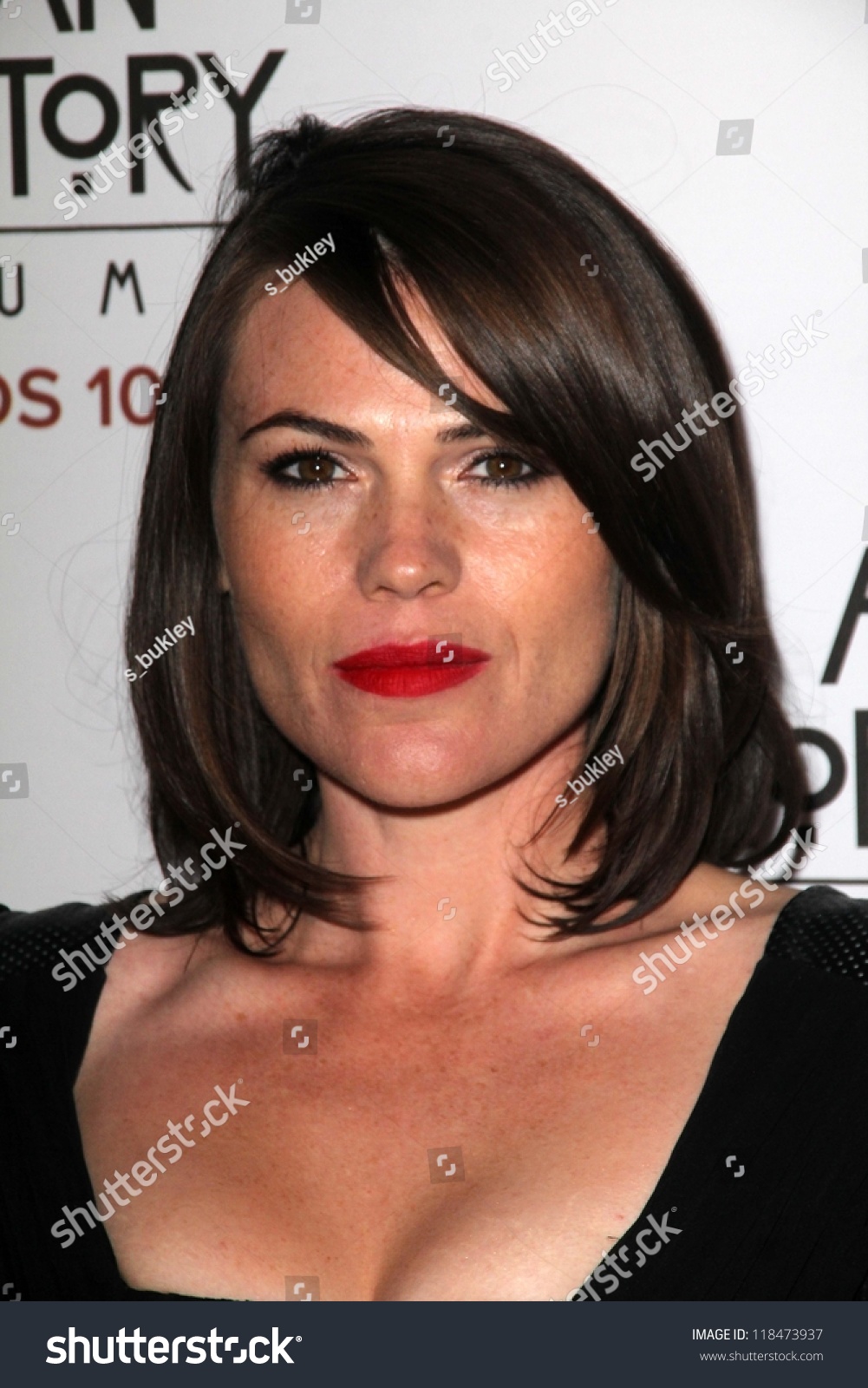 Clea Duvall At The Premiere Screening Of Fx'S 