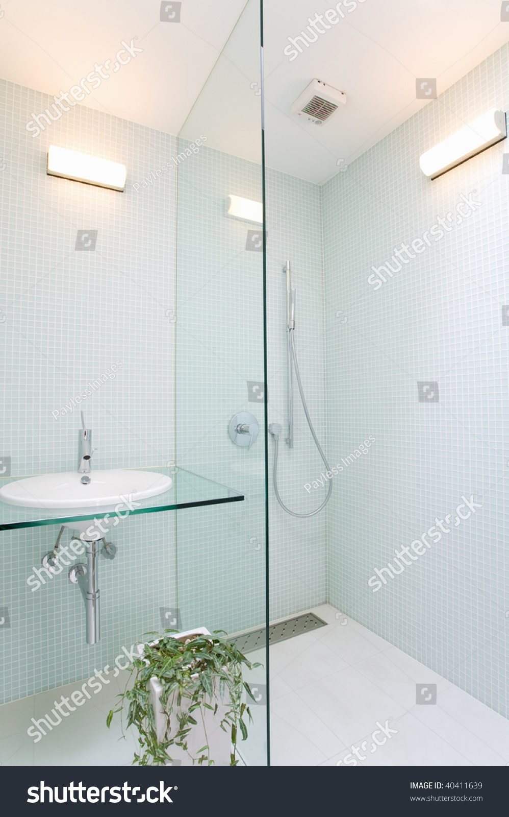 Clean Modern Bathroom High Ceiling Stock Photo Edit Now 40411639