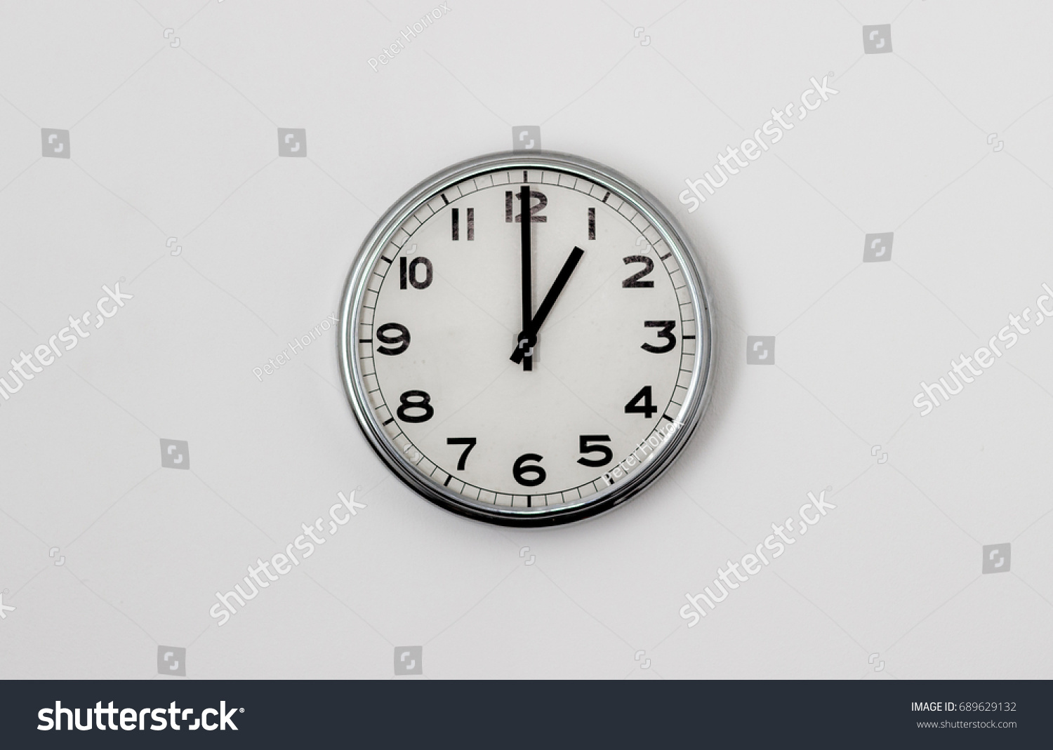 2,478 Clock 1 pm Images, Stock Photos & Vectors | Shutterstock