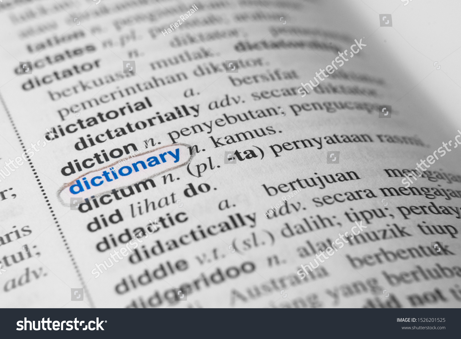 Close Marked Highlited Dictionary Word English Stock Photo Edit Now 1526201525