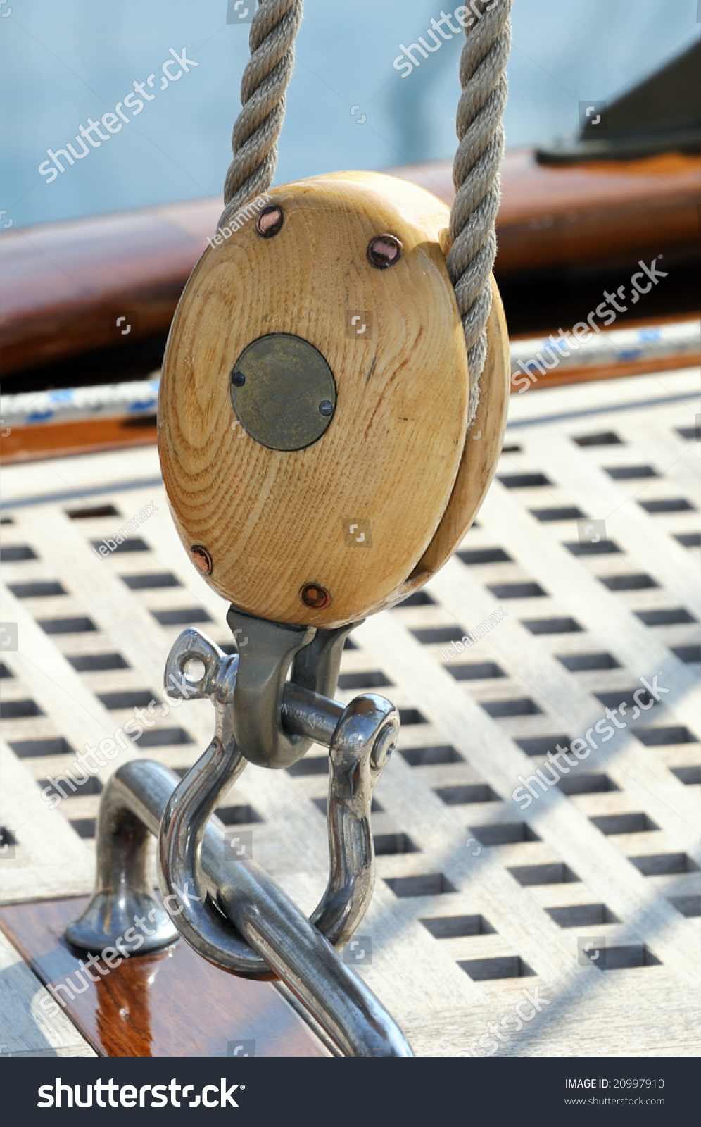 Close-Up Of A Wooden Pulley On A Sailboat Stock Photo 20997910 ...