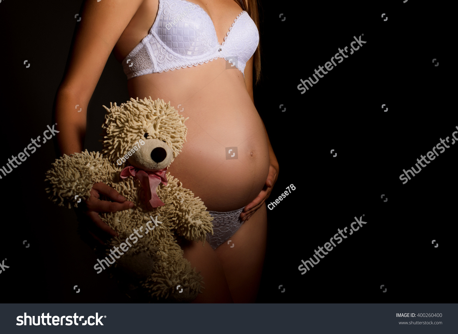 Teen girl with freckles naked Teen girl with freckles naked