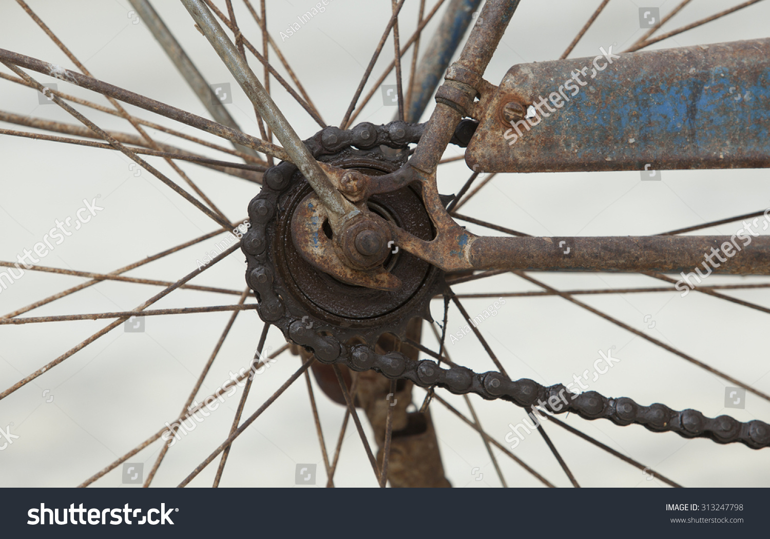 old bicycle chain