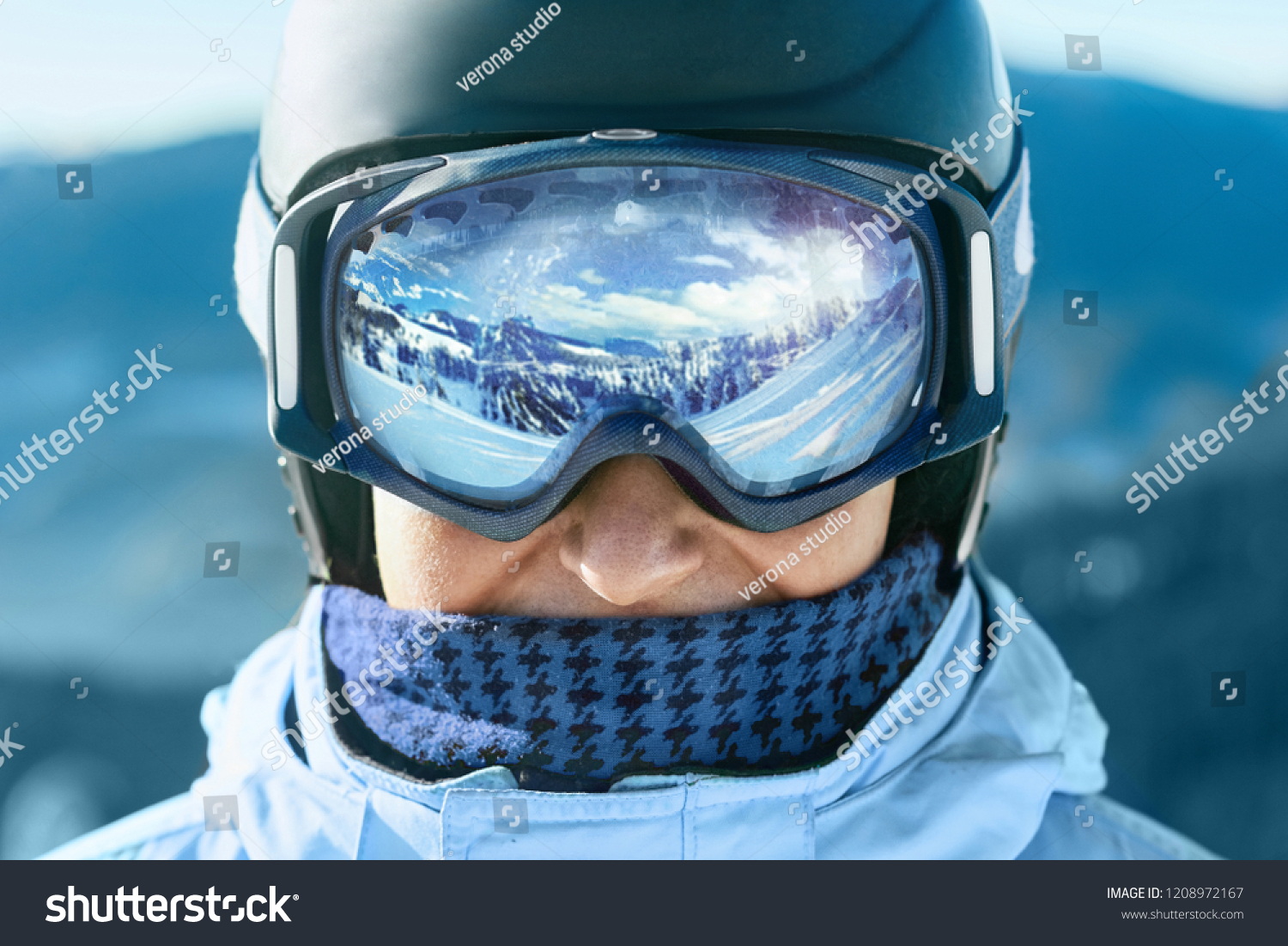 snowing goggles