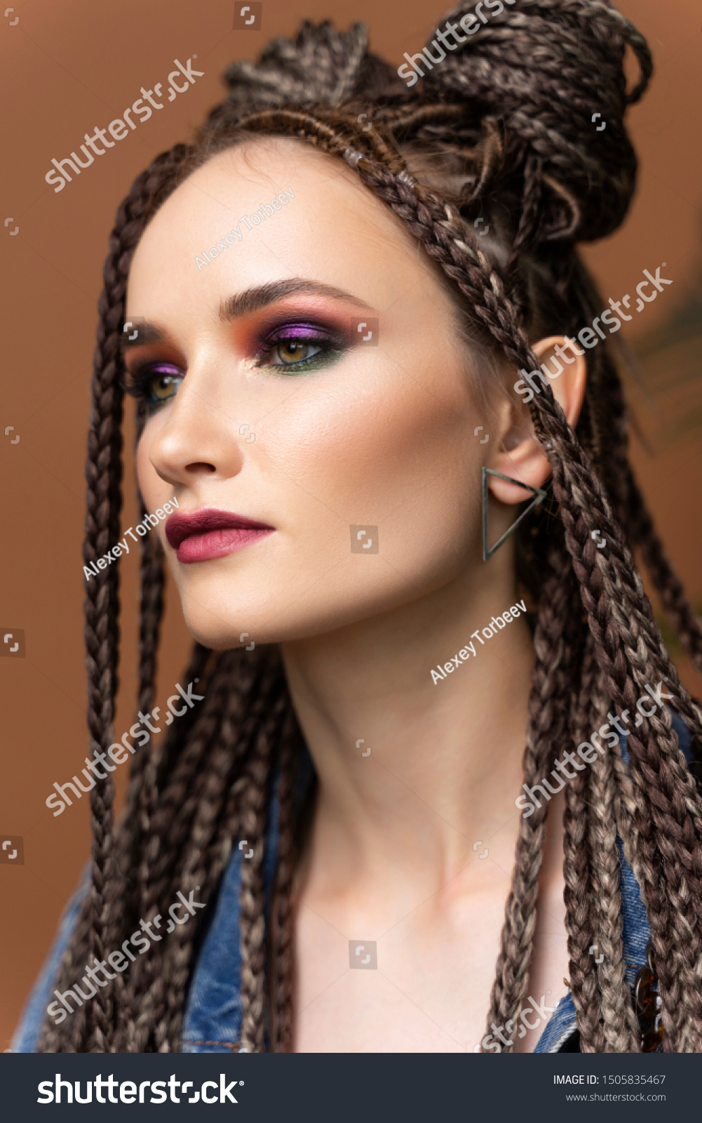 Close Portrait Beautiful Girl Afro Cornrows Foto de stock 1505835467