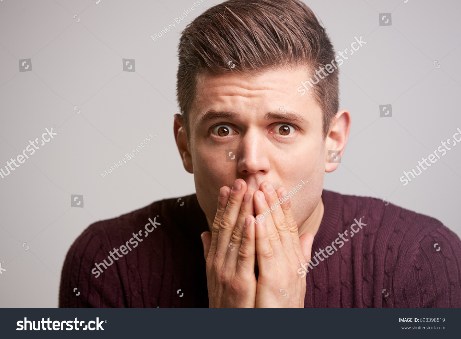 253,320 Scared face Images, Stock Photos & Vectors | Shutterstock