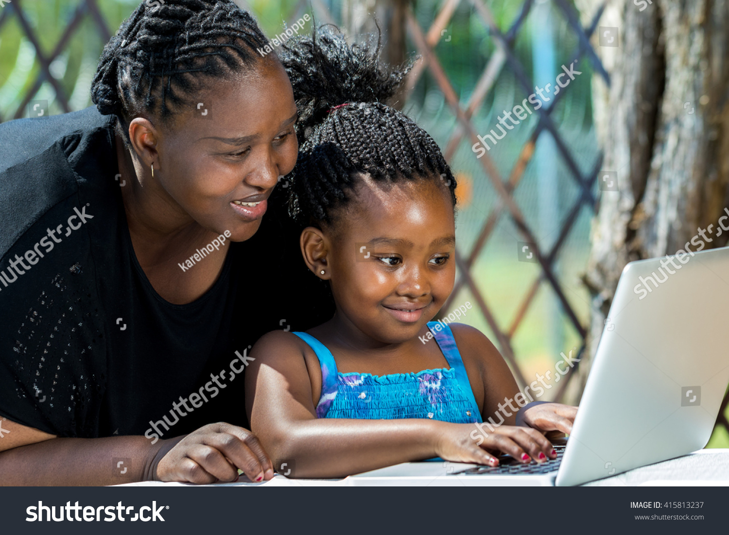 Close Portrait African Mother Little Girl People Education