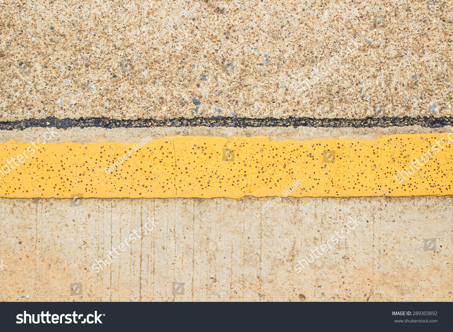 Close Yellow Line On Road Texture Stock Photo 289303892 | Shutterstock