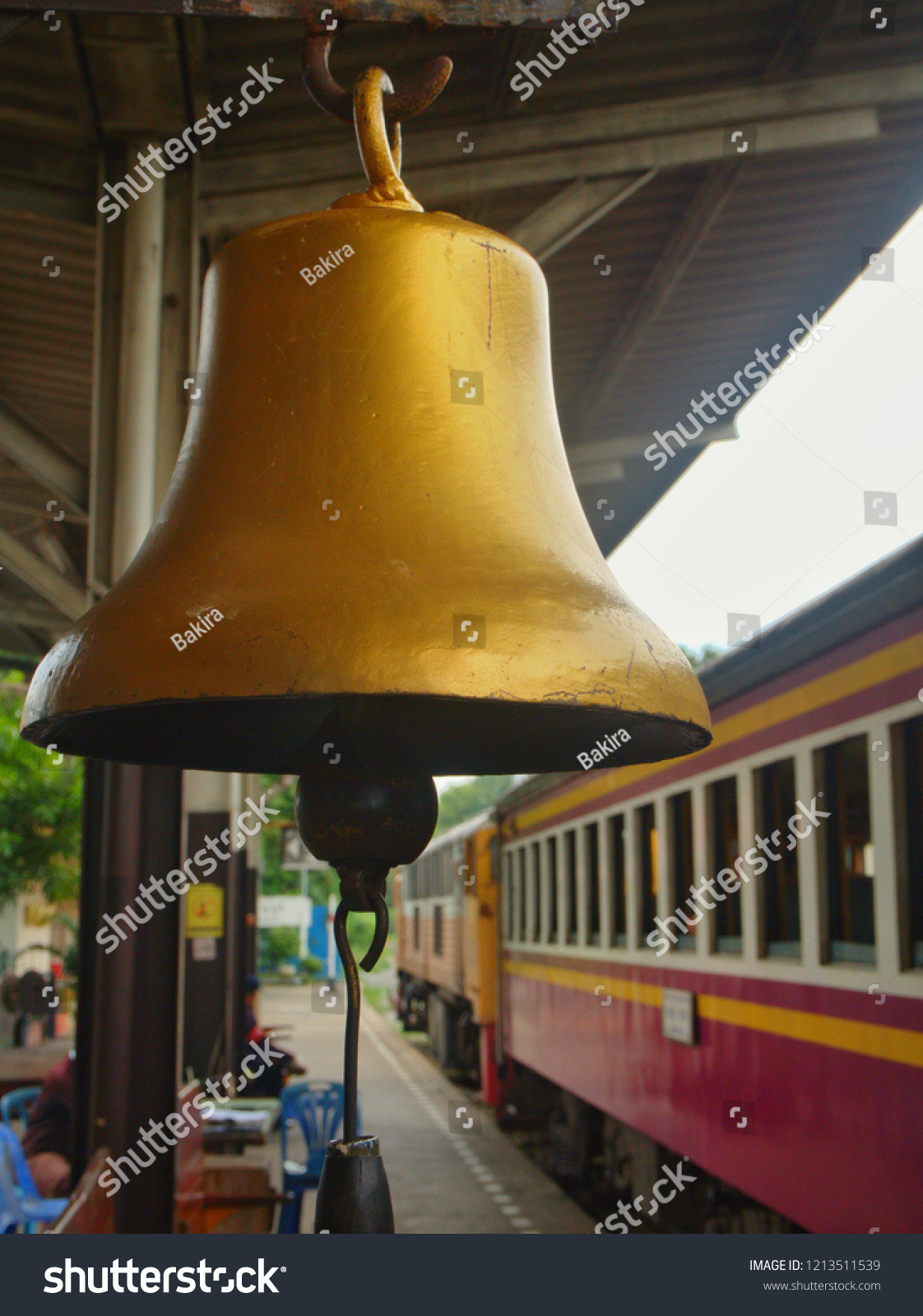 train bell sound