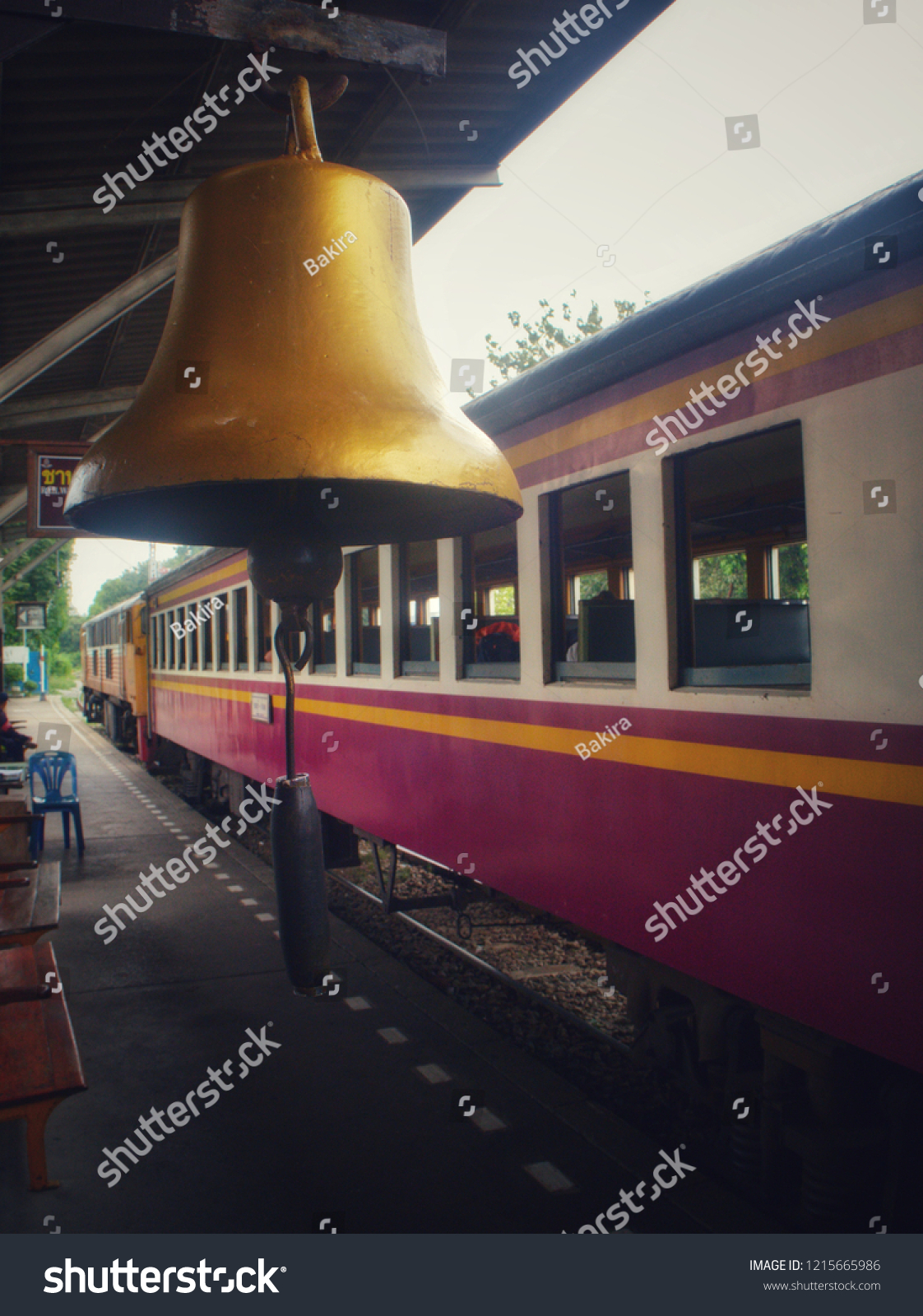 train bell sound