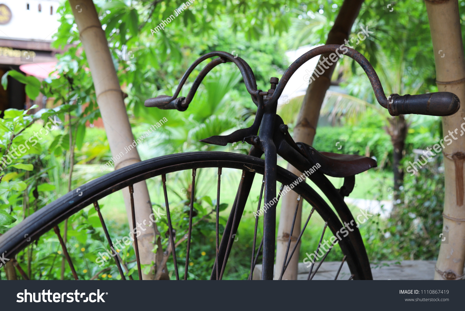 antique big wheel bike