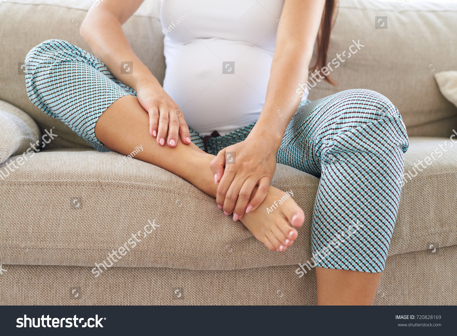 Legs Pregnant Images Stock Photos Vectors Shutterstock