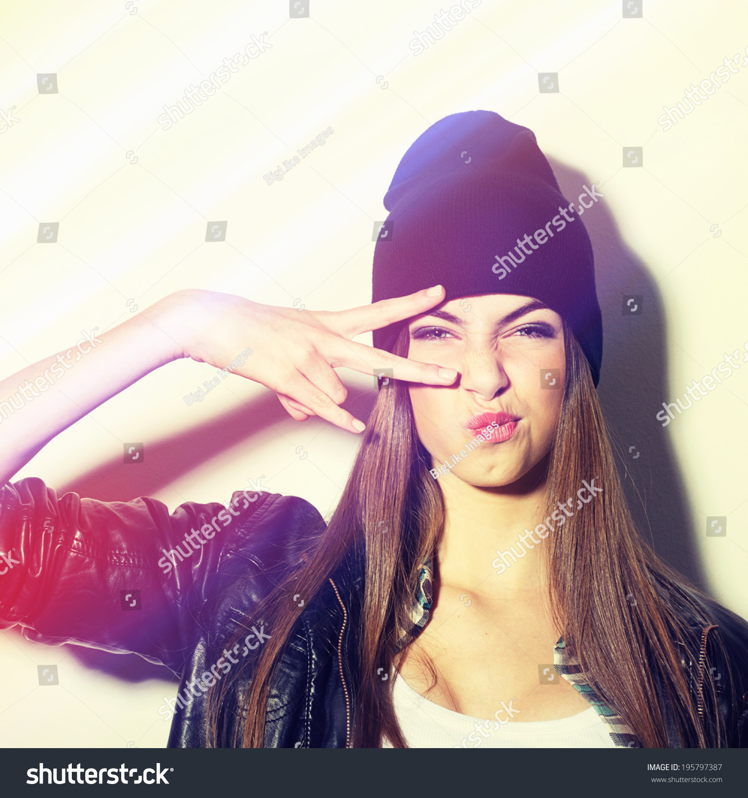 cool teen close Athletic date sexy woman
