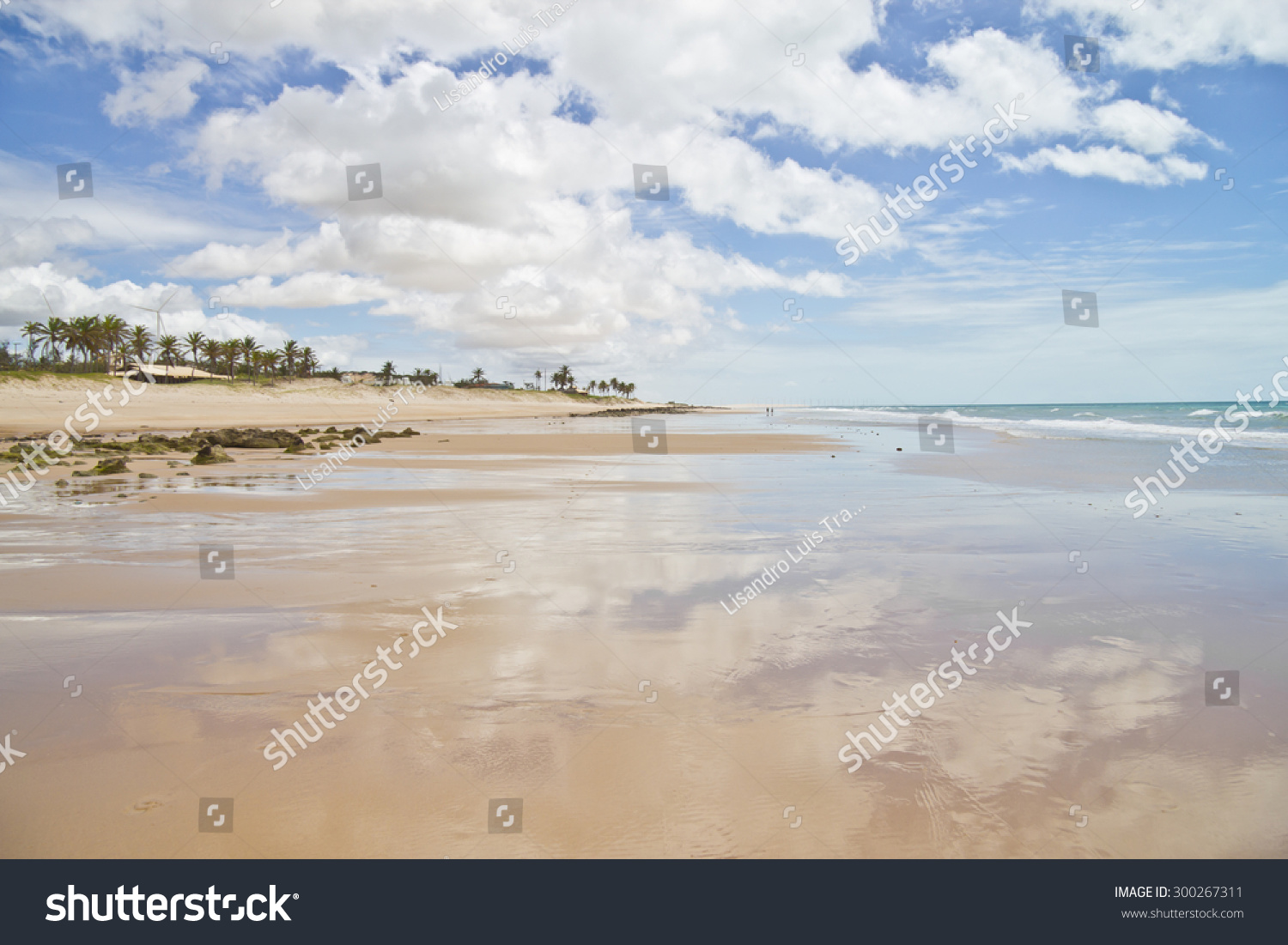 Clouds Reflection Canoa Quebrada Beach Aracati Stock Photo 300267311 - Shutterstock