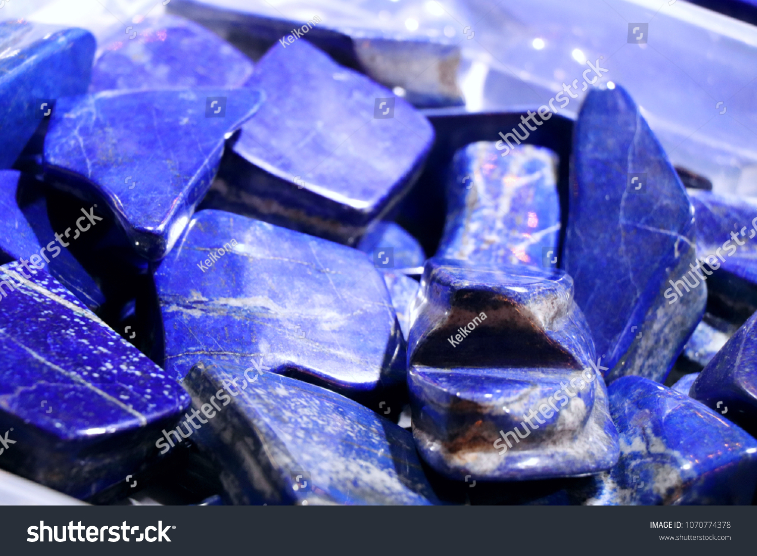 blue mineral lazuli