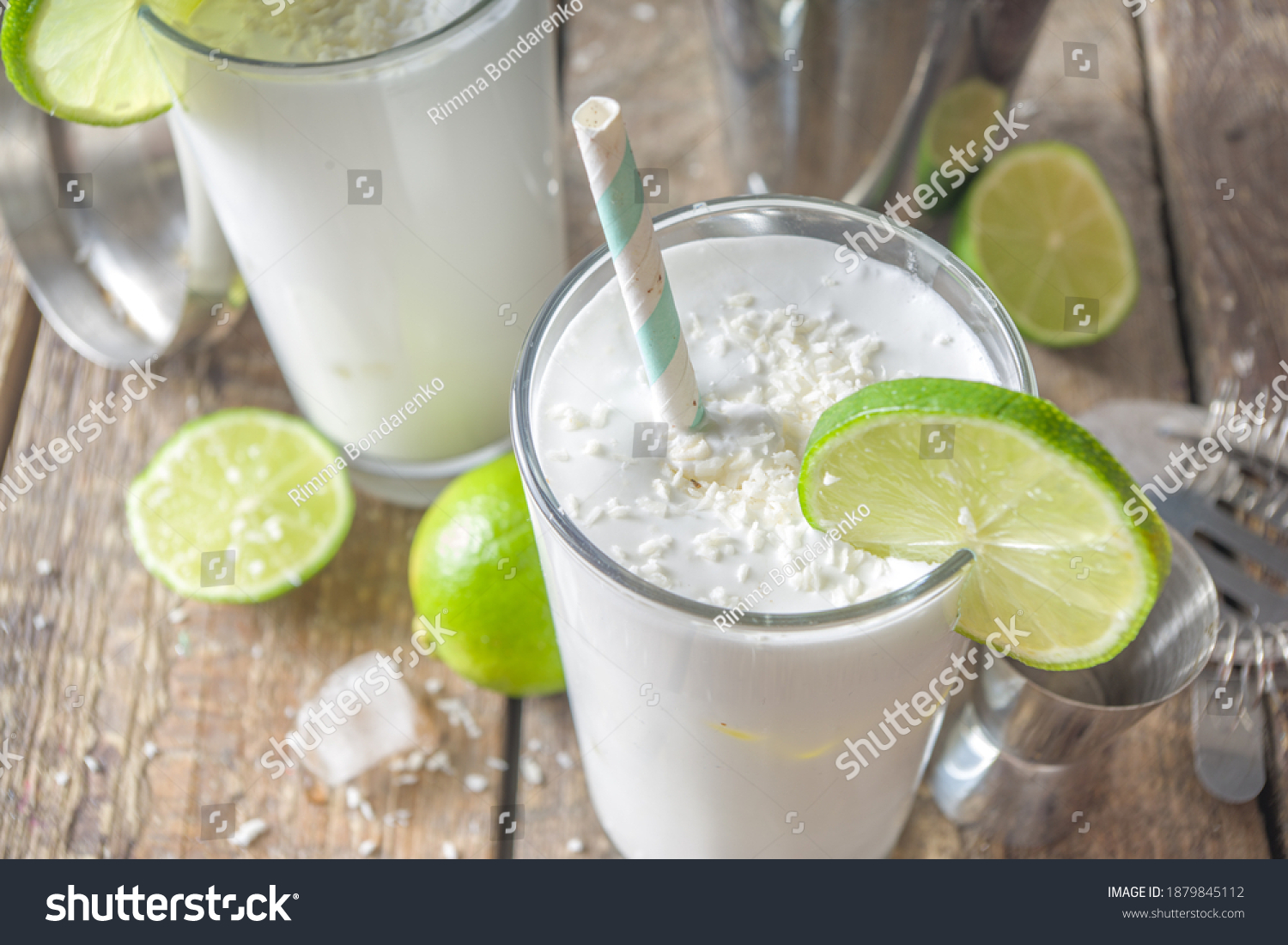 52,542 Smoothies lemon Images, Stock Photos & Vectors | Shutterstock