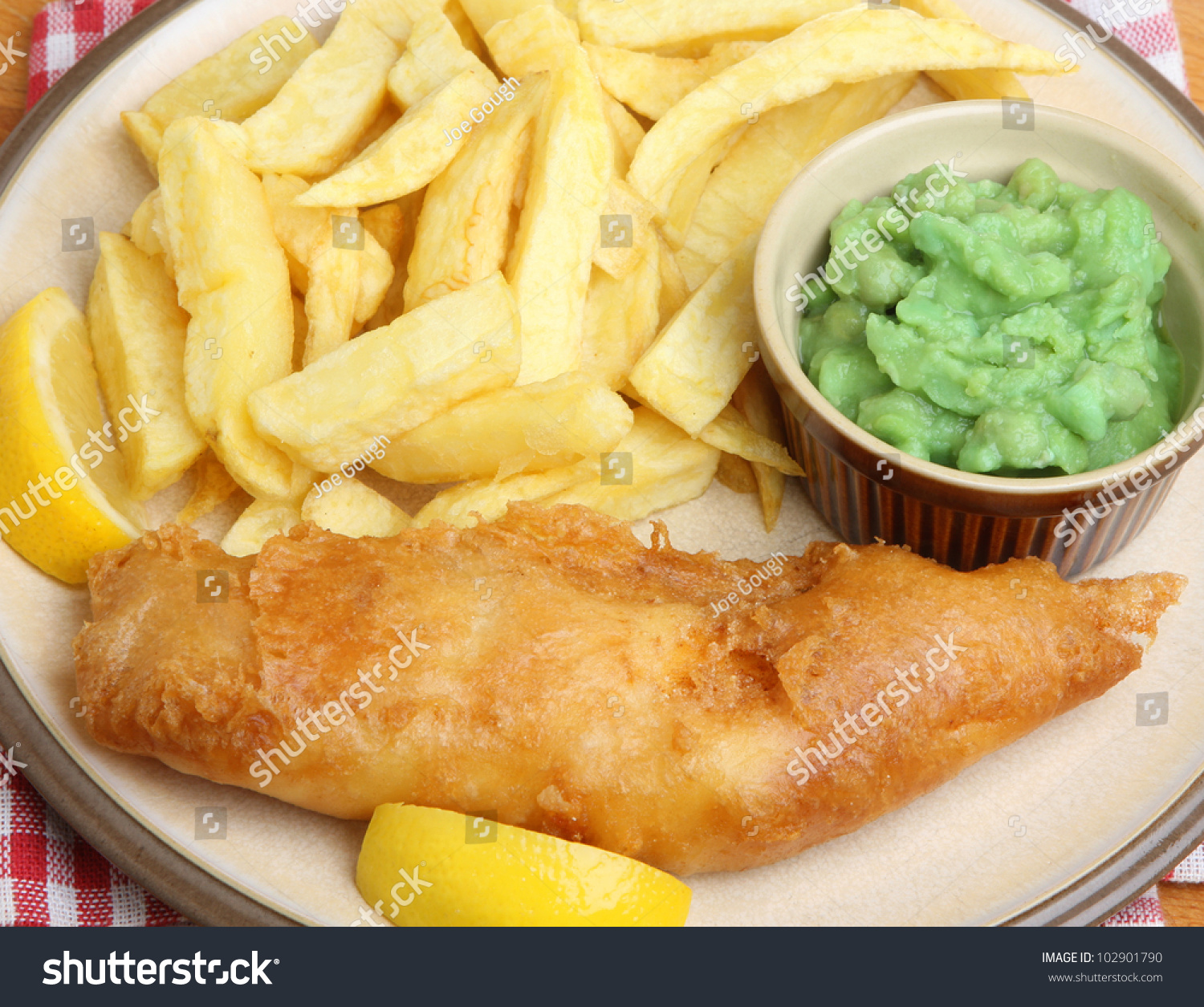 Cod Fish Chips Mushy Peas Stock Photo 102901790 - Shutterstock