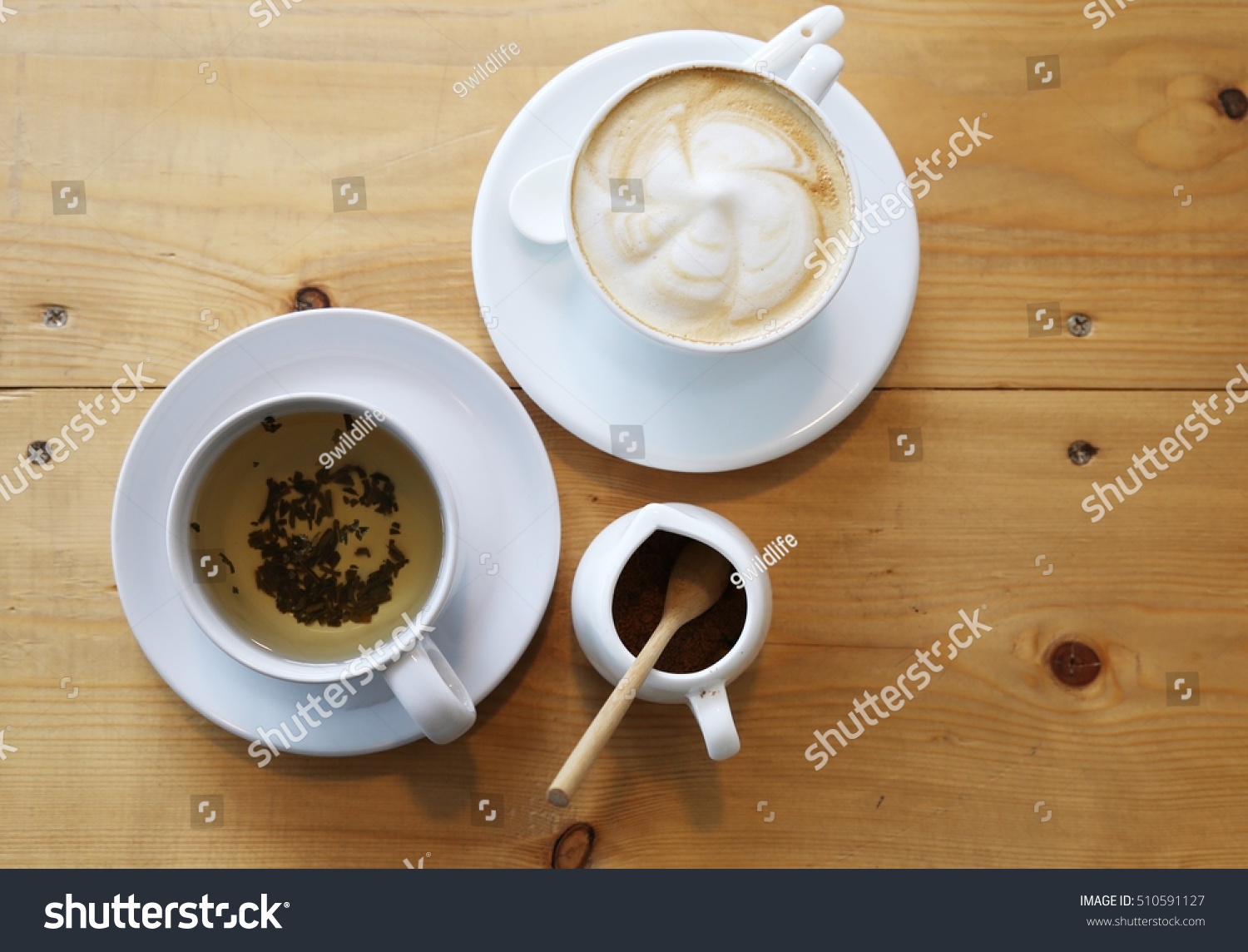 Bonjour l'automne ! Stock-photo-coffee-and-tea-510591127