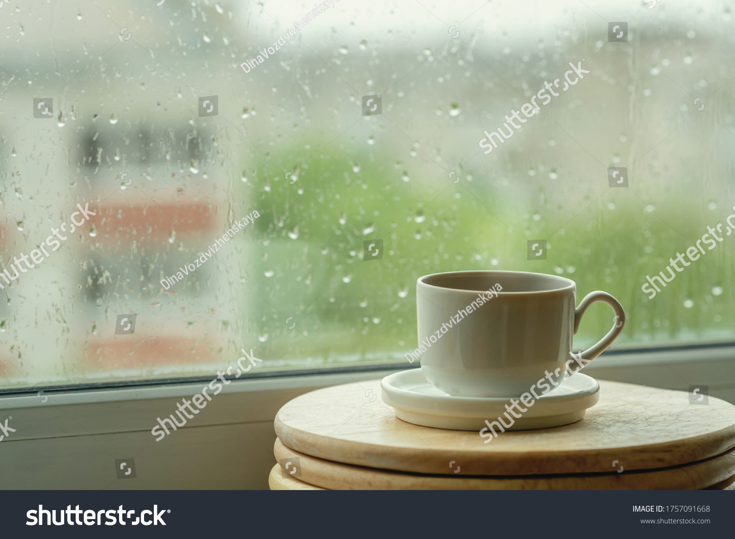 2,917 Hot coffee on rainy day Images, Stock Photos & Vectors | Shutterstock