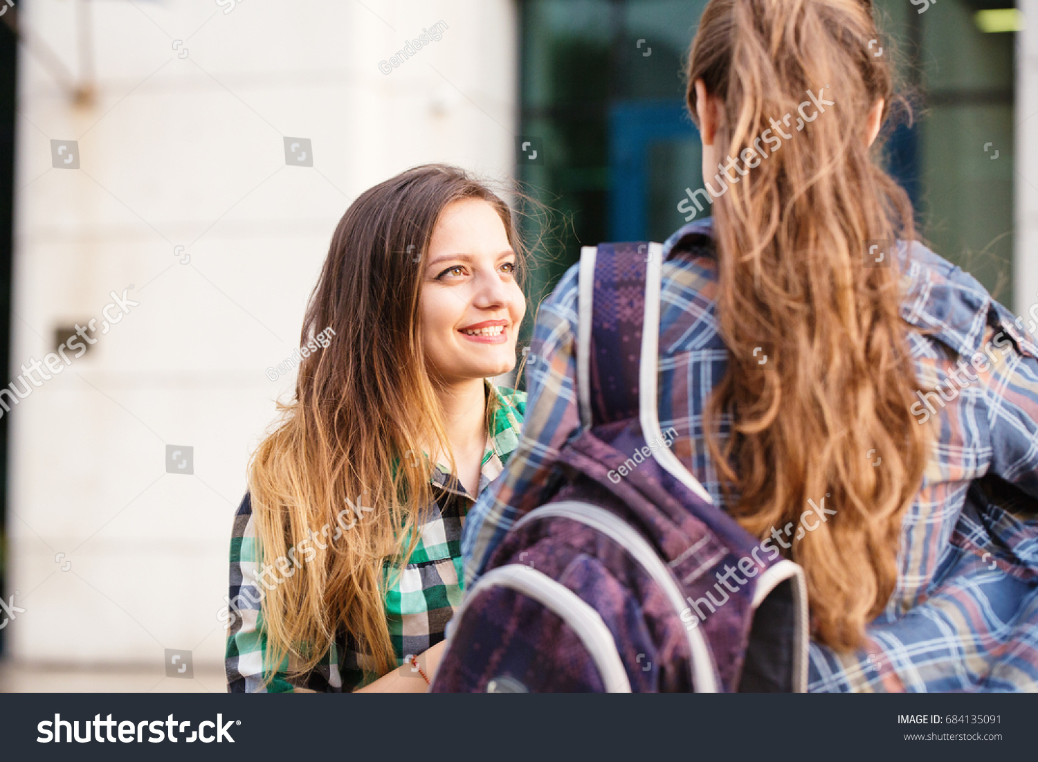 Girls Looking For A Good Time Girls Looking For A Good Time