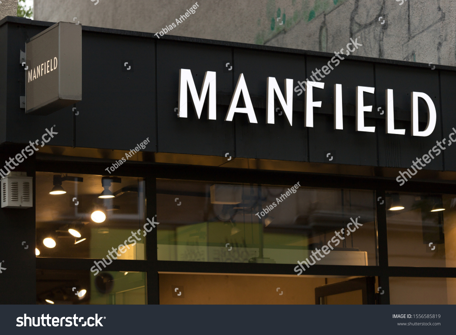 Dekking Deskundige bevroren Manfield Images, Stock Photos & Vectors | Shutterstock