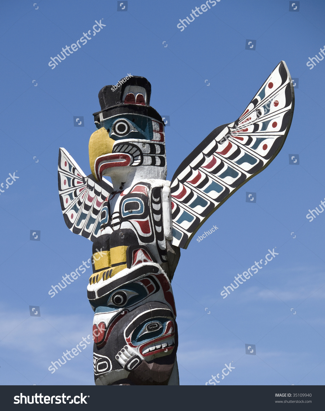 Colorful Totem Pole In Vancouver'S Famous Stanley Park, British ...