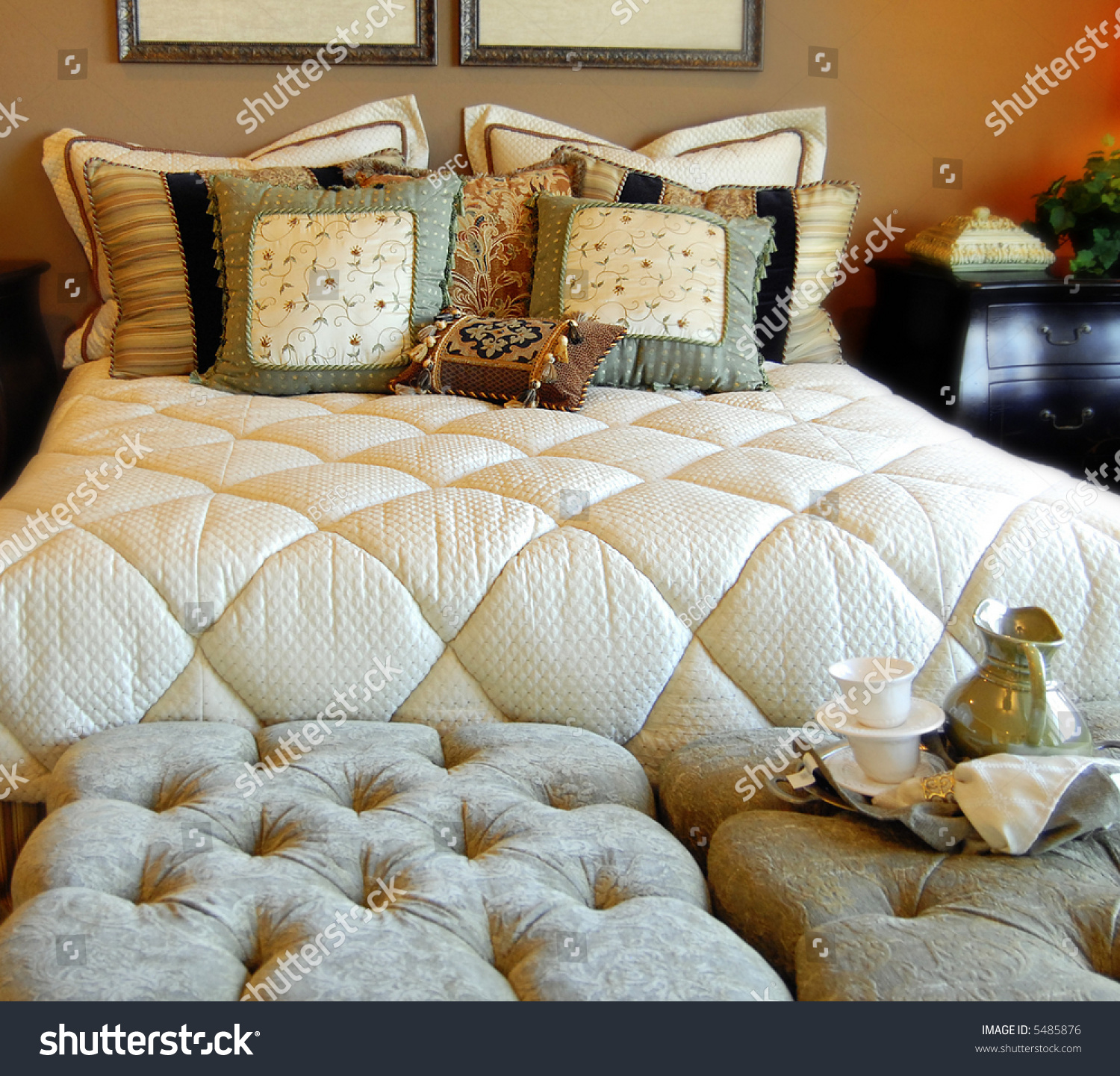 Comfortable Bedroom Interior Design Stock Photo 5485876 ... Comfortable Bedroom Interior Design Stock Photo 5485876 ... on Comfortable Bedroom Ideas
id=53185