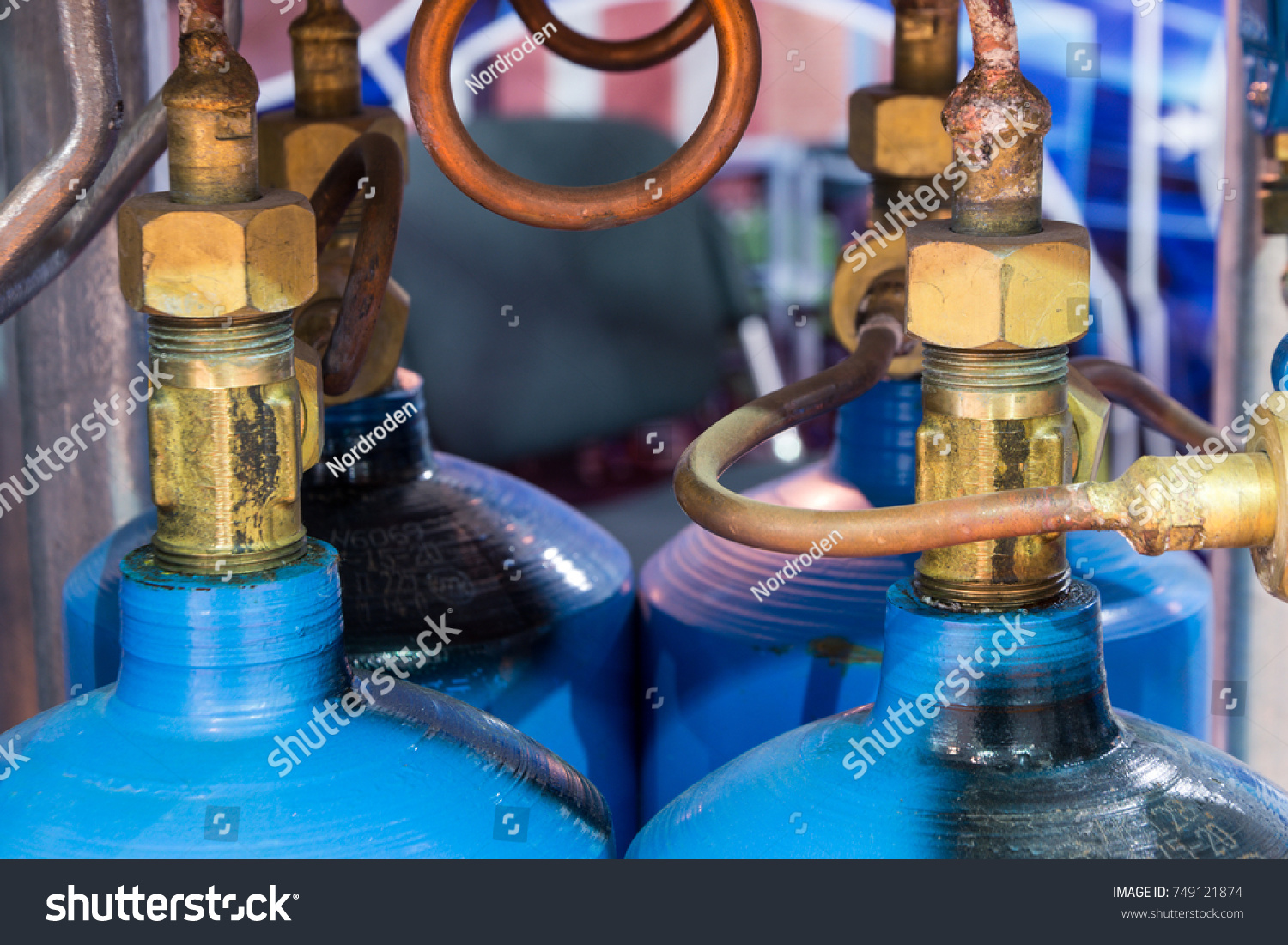 Connecting Pipelines Gas System Oxygen Cylinders Stock Photo 749121874 ...