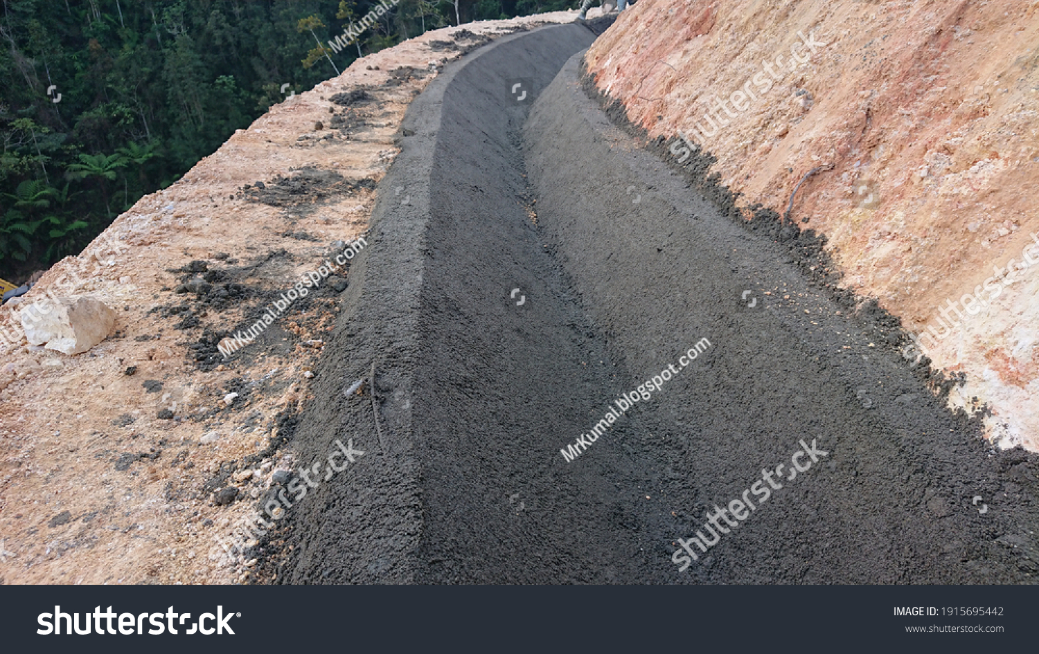 Construction Berm Drain Work Cutted Slope Stockfoto 1915695442 construction-berm-drain-work-cutted-slope-stockfoto-1915695442