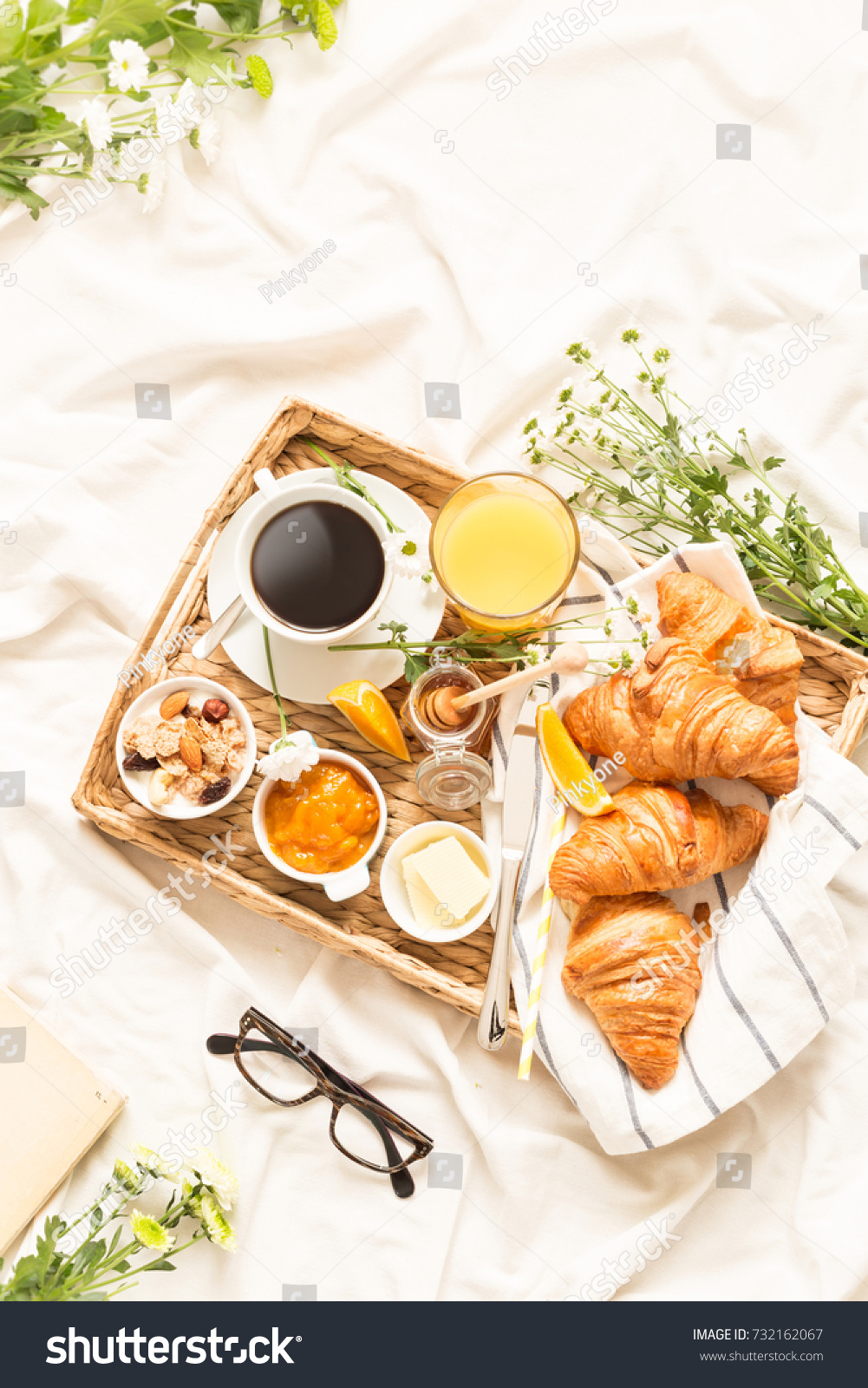 Continental Breakfast On White Bed Sheets Stock Photo Edit Now 732162067