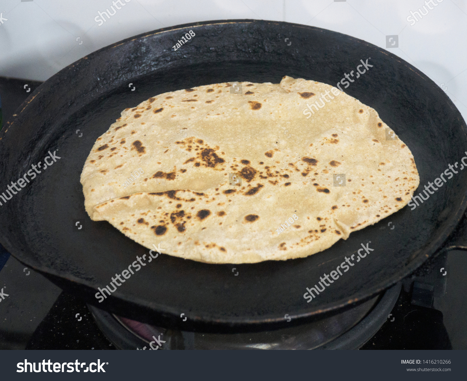 Cooking Indian Chapati Bread Kochi Kerala Stock Photo 1416210266 ...