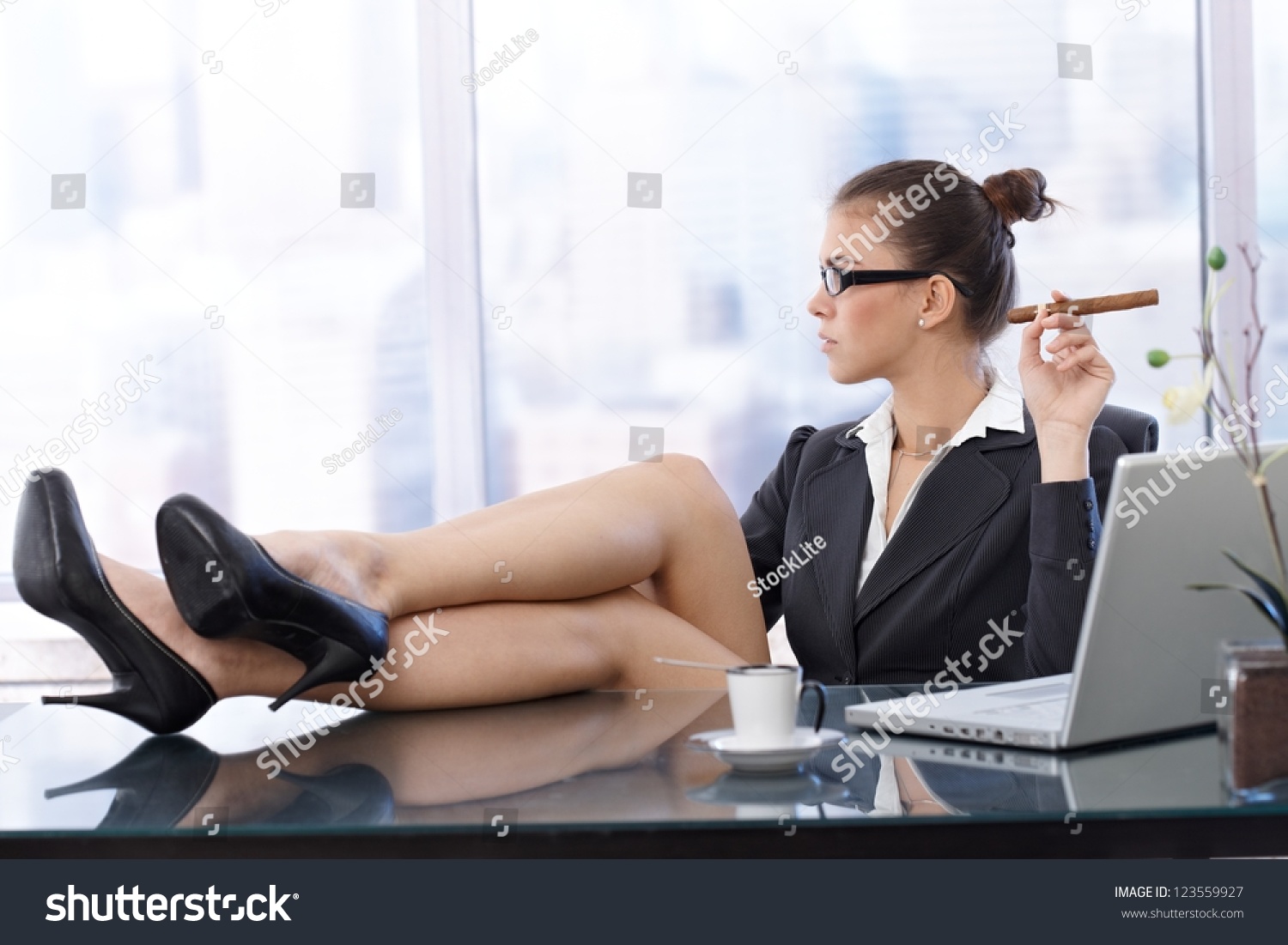 the risks of having women in high office Women who participated in a sponsorship program largely avoided taking high-stakes risks having a sponsor didn't make women how to embrace office. the risks of having women in high office Women who participated in a sponsorship program largely avoided taking high-stakes risks having a sponsor didn't make women how to embrace office.