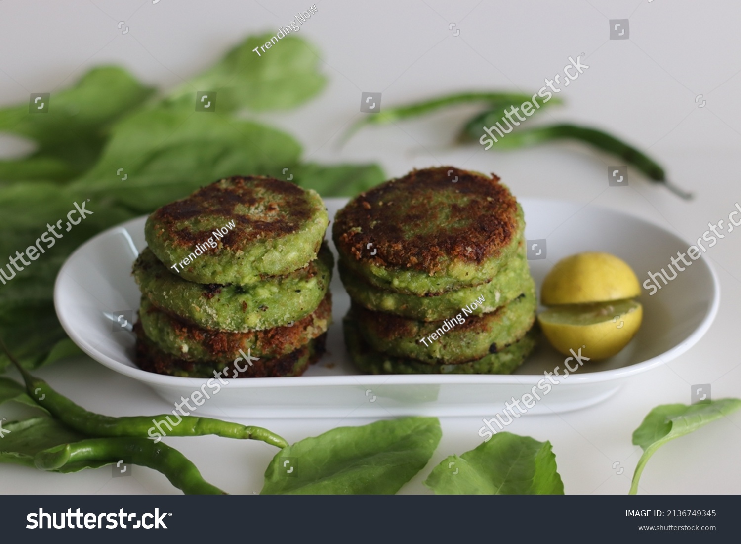 3,879 Spinach patties Images, Stock Photos & Vectors | Shutterstock