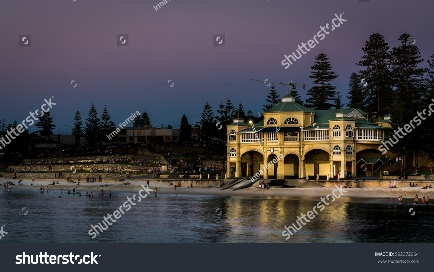 Cottesloe Perths Icon Beach Swimming Culture Stock Photo 592372064