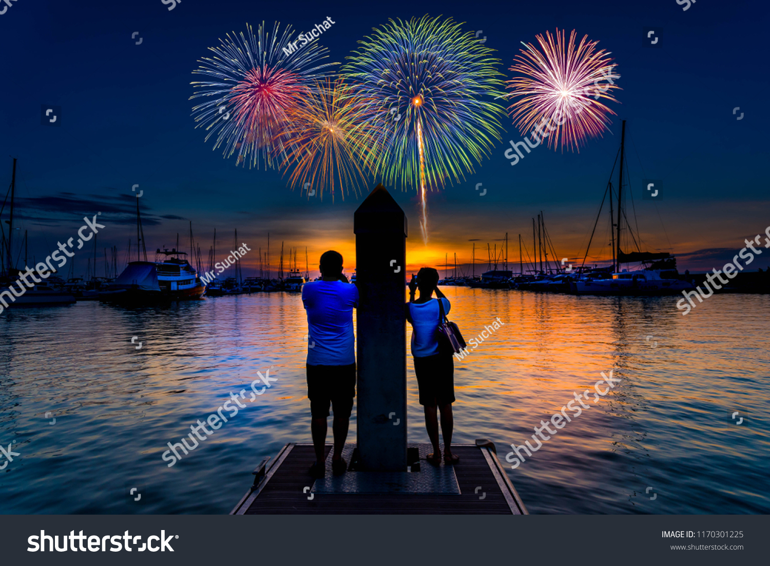 brightlingsea yacht club fireworks