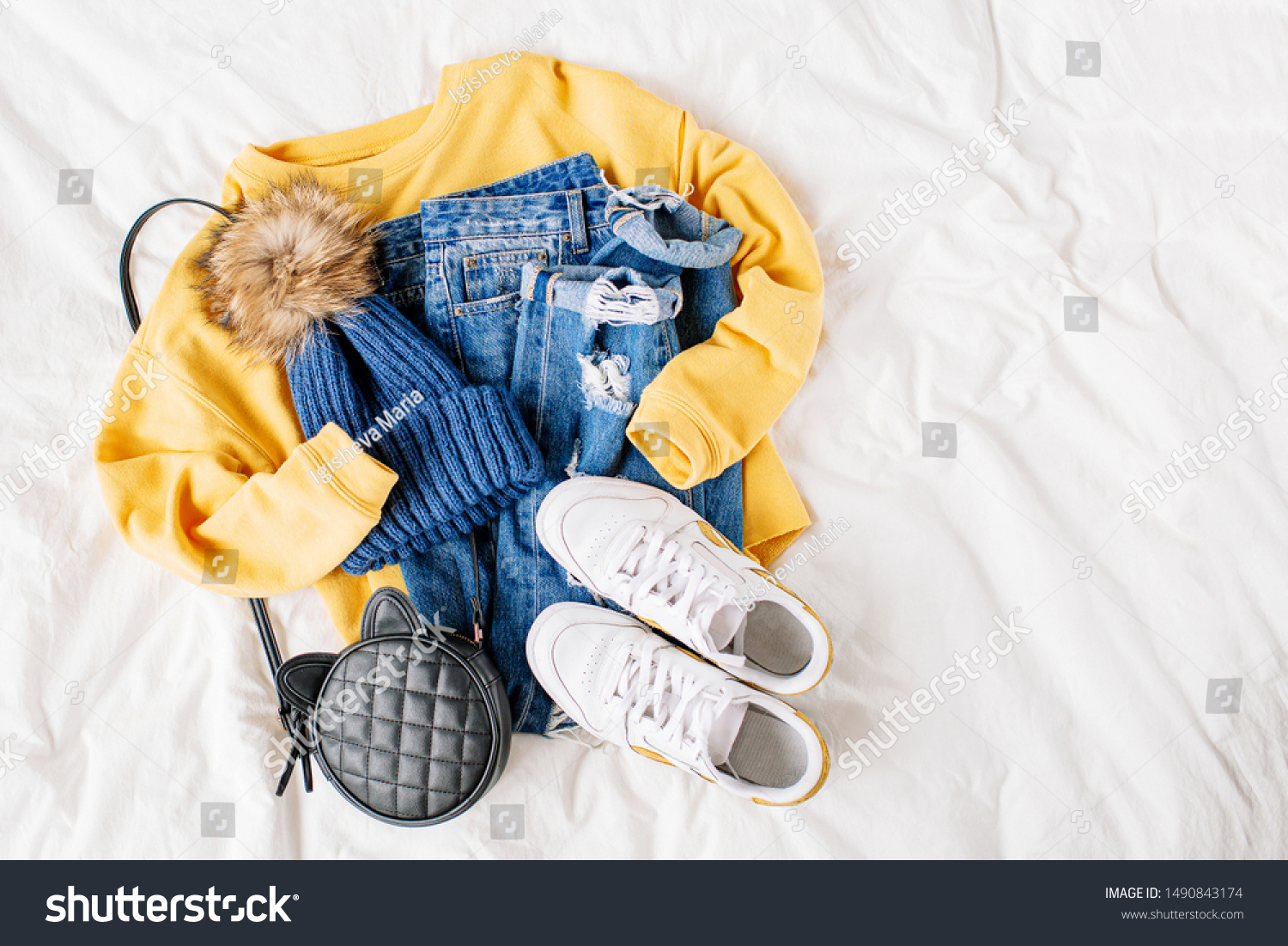 yellow sweater outfit women's