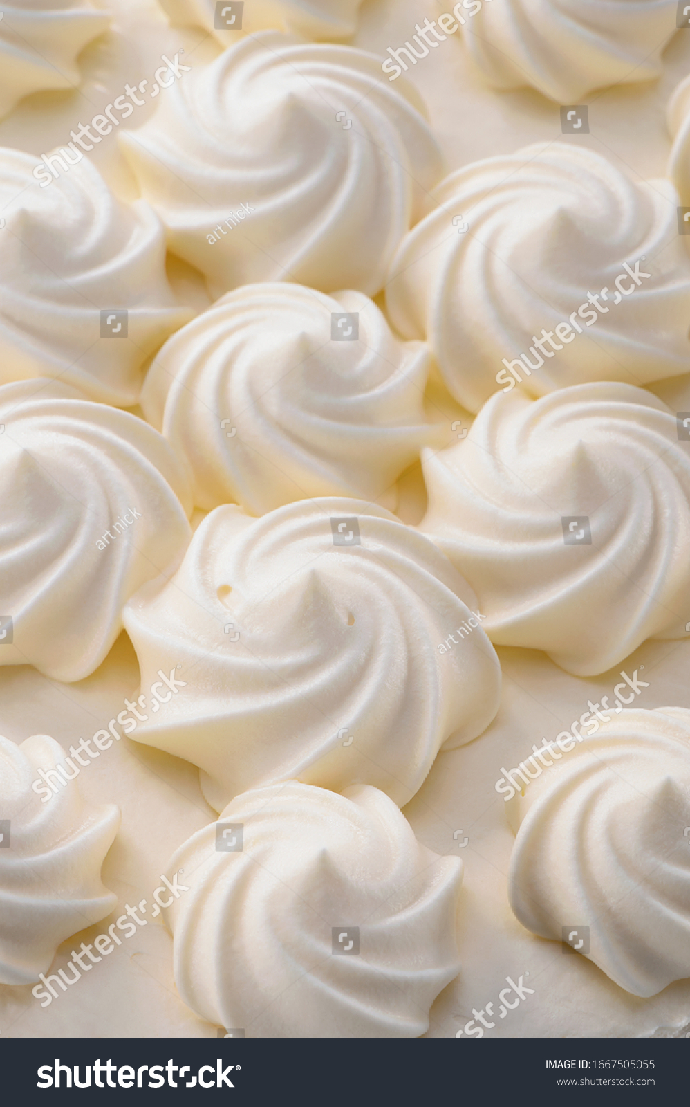 Cream Curls Decoration On Cake Surface Stock Photo 1667505055 ...