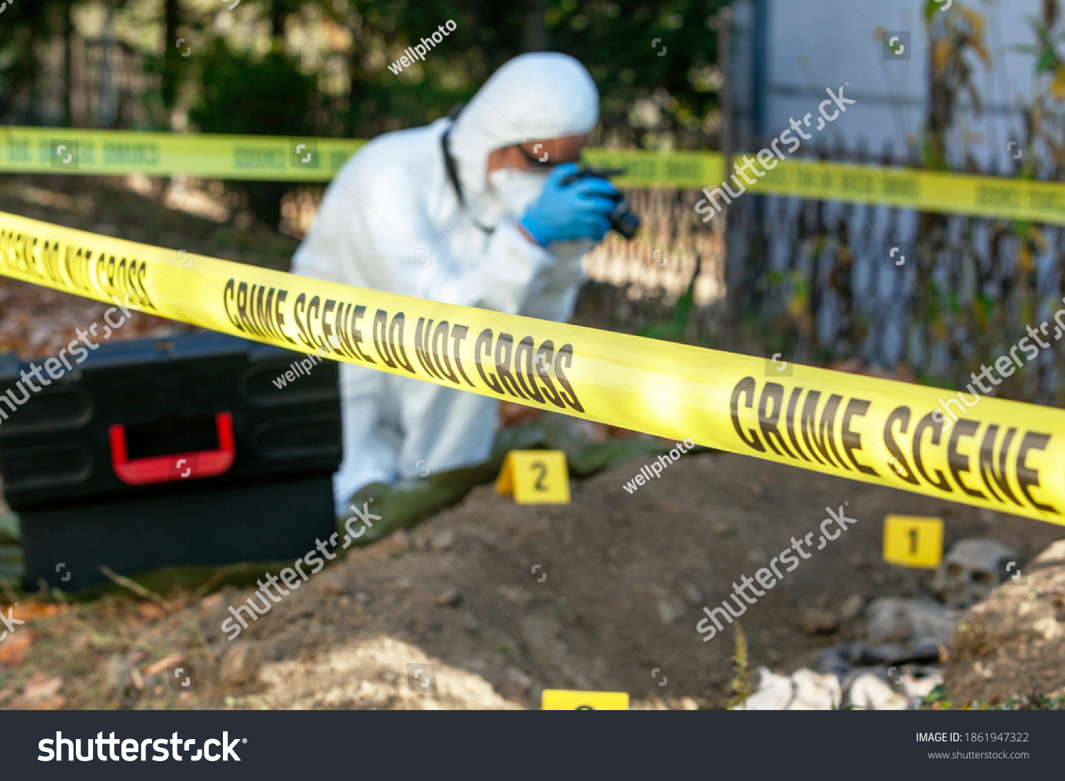 Crime Scene Investigation Forensic Science Specialist Stock Photo ...