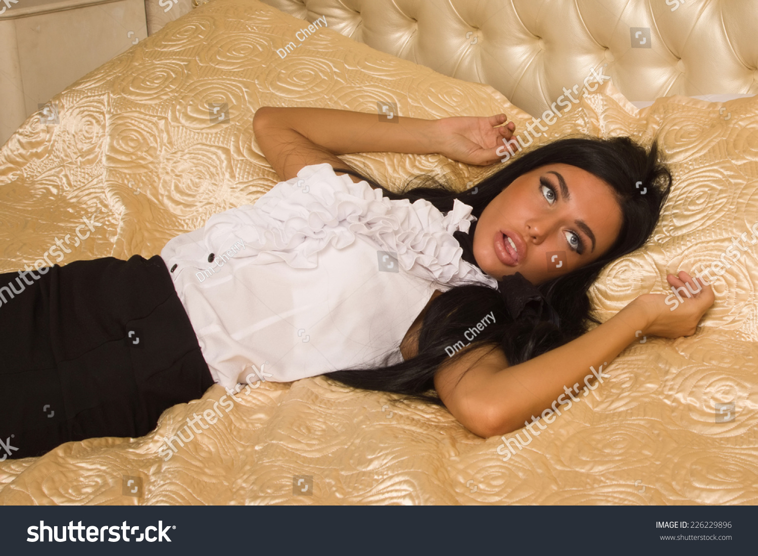 Crime Scene Simulation Strangled Victim Luxury Foto Stock Editar Agora 226229896 Shutterstock 1395