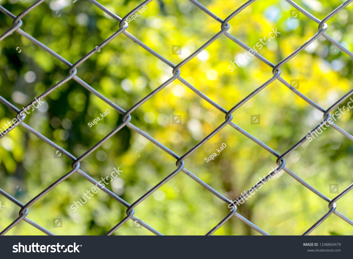 crimped wire fence